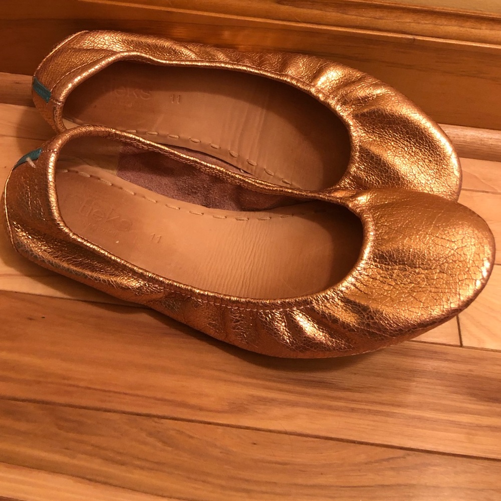 Tieks ROSE GOLD GLAM. In great condition. Sz 11